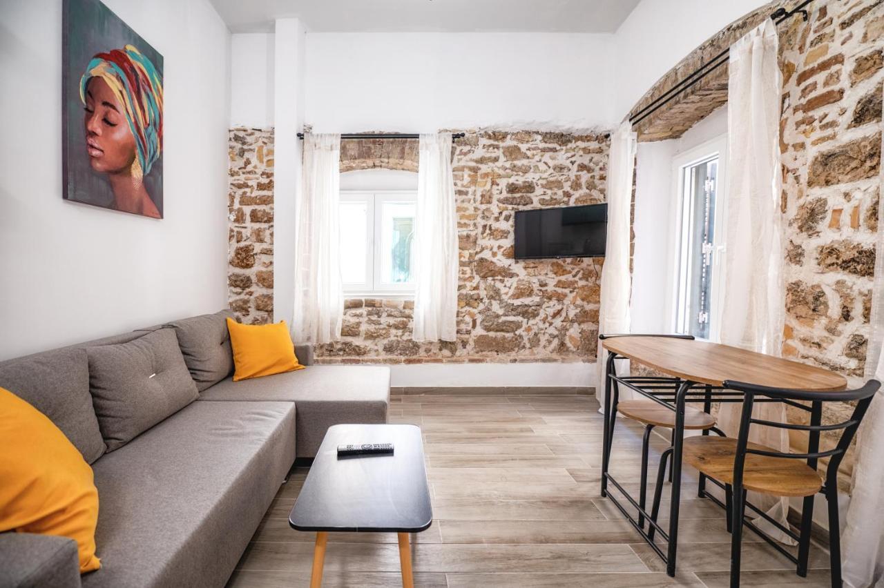 Mitropolis Places Corfu  ภายนอก รูปภาพ